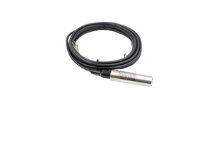 Vedeliku taseme saatja